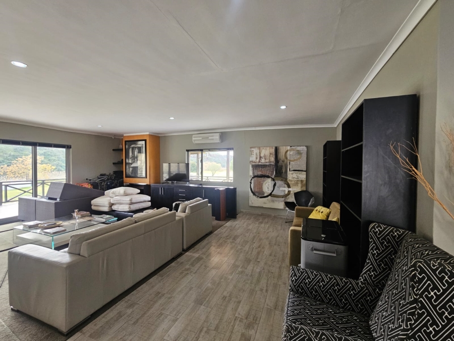 6 Bedroom Property for Sale in Malgas Western Cape
